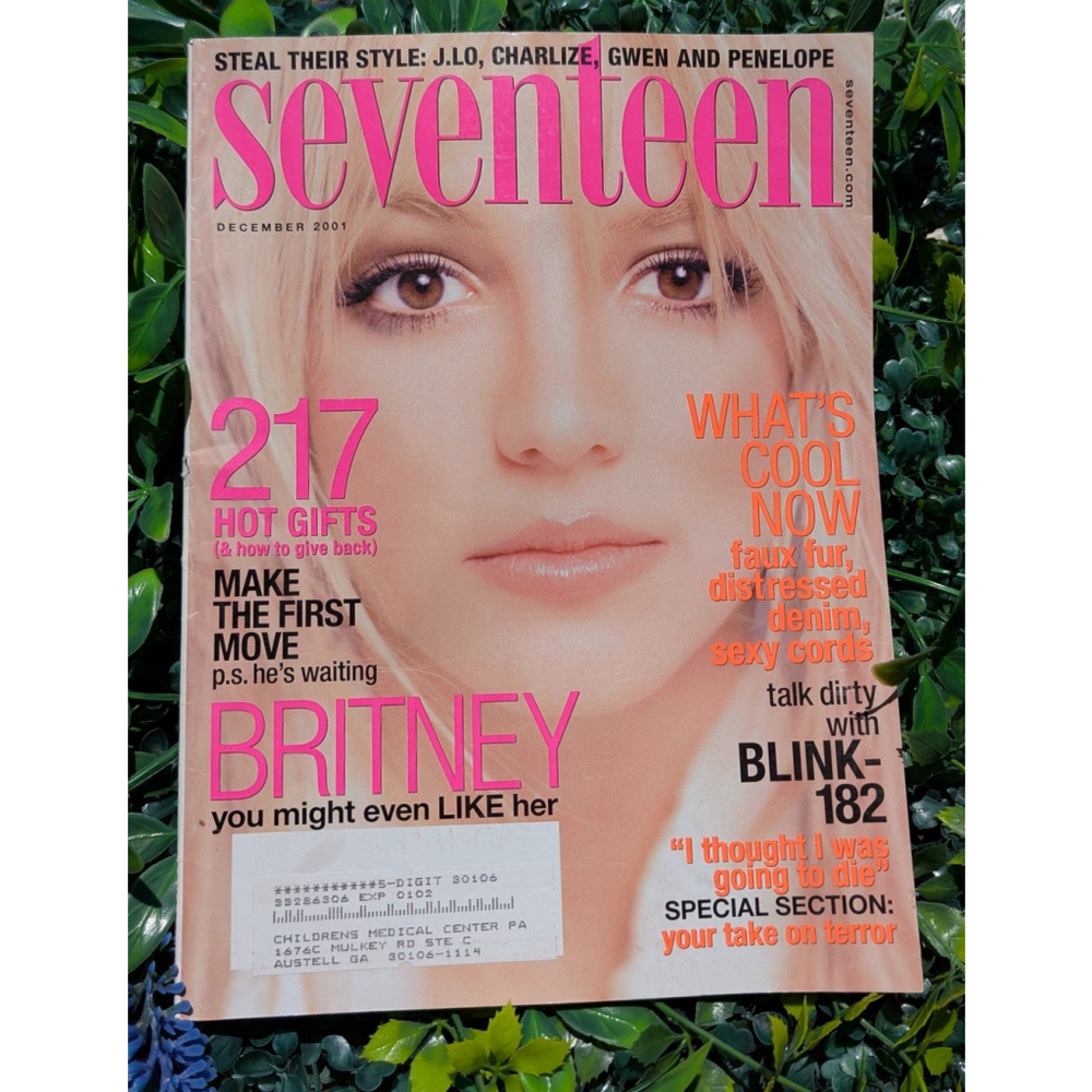 VINTAGE Britney Spears Seventeen Magazine December 2001 y2k RARE